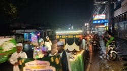 IPTU Udi Muhdi Pimpin Pengamanan Pawai Obor dan Dzikir Bersama Sambut 1 Muharam 1448 H di Desa Talaga IPTU Udi Muhdi Pimpin Pengamanan Pawai Obor dan Dzikir Bersama Sambut 1 Muharam 1448 H di Desa Talaga