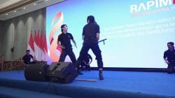 Rapimnas Senkom Mitra Polri 2026 Hadirkan Pentas Pencak Silat, Perkuat Pembinaan Karakter Generasi Muda Rapimnas Senkom Mitra Polri 2026 Hadirkan Pentas Pencak Silat, Perkuat Pembinaan Karakter Generasi Muda