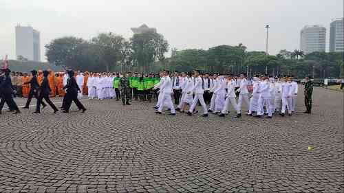 Perayaan HUT Jakarta ke-499 di Monas Tampilkan Seni Budaya dan Upacara Kenegaraan Perayaan HUT Jakarta ke-499 di Monas Tampilkan Seni Budaya dan Upacara Kenegaraan