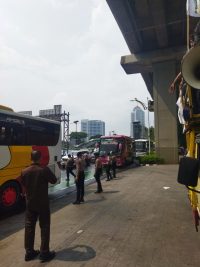 Aksi Panas KNARA di Pancoran, Pemerintah Didesak Cabut Izin yang Rugikan Rakyat