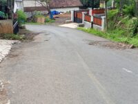 Warga Soroti Ketimpangan Perbaikan Jalan, Kecamatan Sumber Dinilai Terabaikan