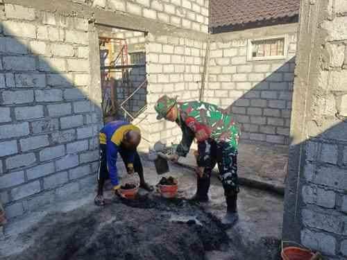 Wujukan Sanitas Sehat, Pelda Slamet Puji Bantu Pembangunan MCK Warga Tulungrejo Wujukan Sanitas Sehat, Pelda Slamet Puji Bantu Pembangunan MCK Warga Tulungrejo