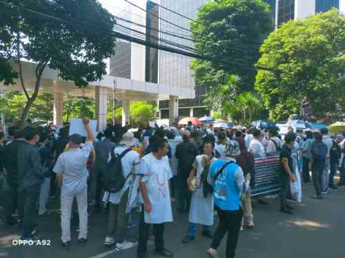 Aksi 150 Pengungsi Afganistan di Rasuna Said Soroti Ketidakpastian 13 Tahun di Indonesia