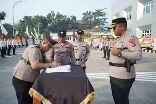 Rotasi Pejabat Polresta Tangerang, Kapolresta: Organisasi Harus Terus Bergerak Menjawab Tantangan