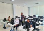 Satu Per Satu Pengendara Berhenti, Polantas Tuban Beri Solusi Langsung untuk SIM dan STNK