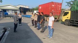 Kanit Samapta Polsek Cikupa Pimpin Apel Pengamanan Aksi Buruh PT Doga Group Internasional, Tekankan Pendekatan Humanis Kanit Samapta Polsek Cikupa Pimpin Apel Pengamanan Aksi Buruh PT Doga Group Internasional, Tekankan Pendekatan Humanis
