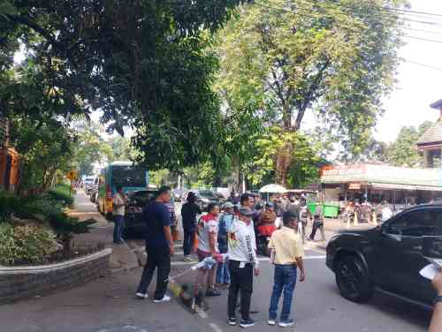 Puluhan Massa PMPRI Gelar Aksi di Kejaksaan Agung, Soroti Sengketa Lahan hingga Dugaan Korupsi