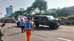 Kecelakaan di Pintu Keluar Tol Pulau Dua, Mobil Dinas TNI AD Alami Kerusakan Material