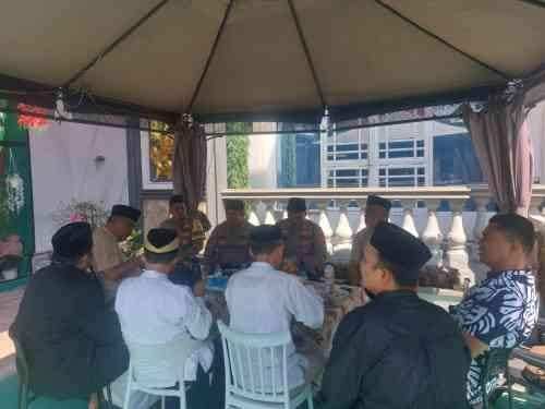 Wakapolsek Cikupa Bersama Jajaran Sambangi Tokoh Masyarakat, Perkuat Sinergi Jaga Kamtibmas