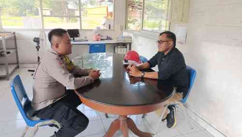 Bhabinkamtibmas Desa Sukanagara Perkuat Cooling System Lewat DDS dan Sambang Warga, Ajak Jaga Persatuan dan Kamtibmas Bhabinkamtibmas Desa Sukanagara Perkuat Cooling System Lewat DDS dan Sambang Warga, Ajak Jaga Persatuan dan Kamtibmas