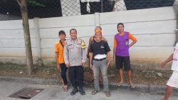 Bhabinkamtibmas Polsek Cikupa Berikan Motivasi Warga Melalui Program Polisi Peduli Pengangguran di Desa Sukadamai
