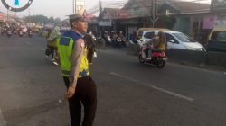 Personel Lantas Polsek Cikupa Laksanakan PECAK Pagi, Wujudkan Kamseltibcar Lantas di Jam Sibuk