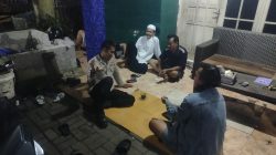 Bhabinkamtibmas Polsek Cikupa Aktifkan Siskamling Bersama Warga, Perkuat Kamtibmas di Desa Cibadak Bhabinkamtibmas Polsek Cikupa Aktifkan Siskamling Bersama Warga, Perkuat Kamtibmas di Desa Cibadak
