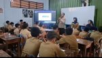 Bhabinkamtibmas Polsek Cikupa Jadi Narasumber MPLS SMP Muhammadiyah 48 Cikupa, Tanamkan Kesadaran Hukum Sejak Dini