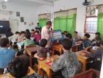 Humanis, Bhabinkamtibmas Polsek Cikupa Jadi Narasumber MPLS SMK Taruna Karya, Edukasi Pelajar Cegah Kenakalan Remaja dan Judi Online