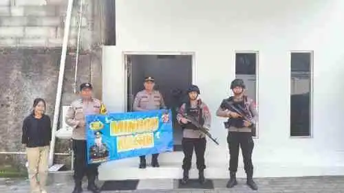 Polsek Cikupa Amankan Ibadah Minggu Umat Kristiani, Wujudkan Rasa Aman dan Toleransi Beragama