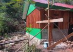 Pembangunan rumah ke-2 type 36 semi permanen capai 65%, satgas TMMD ke-129 Kodim 1807/Sorsel Wujudkan Hunian Layak Bagi Masyarakat