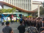 Puluhan Mahasiswa Kepung Silang Selatan Monas, Desak Evaluasi Kapolri hingga Sahkan RUU Perampasan Aset