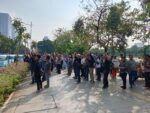 Ratusan Massa Aksi di Kawasan Monas Protes Kebijakan KIR, Perwakilan Temui DPRD DKI Jakarta