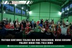 Pastikan Kamtibmas Terjaga dan Hobi Tersalurkan, Warga Bersama Prajurit Nobar Final Piala Dunia