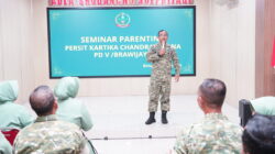 Perkuat Keharmonisan dan Pola Asuh Keluarga, Kodim 0808/Blitar Ikuti Webinar Parenting Bersama dr. Aisah Dahlan