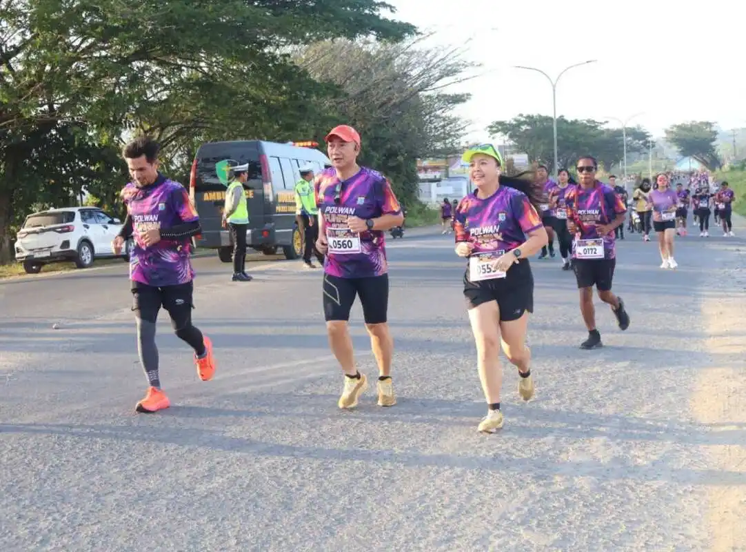 Polwan Run 2026 Polda Papua Barat Daya Meriah, Pererat Kebersamaan Polri dan Masyarakat