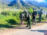 Senyum Ceria Anak-Anak Obano, Satgas Yonif 2 Marinir Hadir Berbagi Kasih