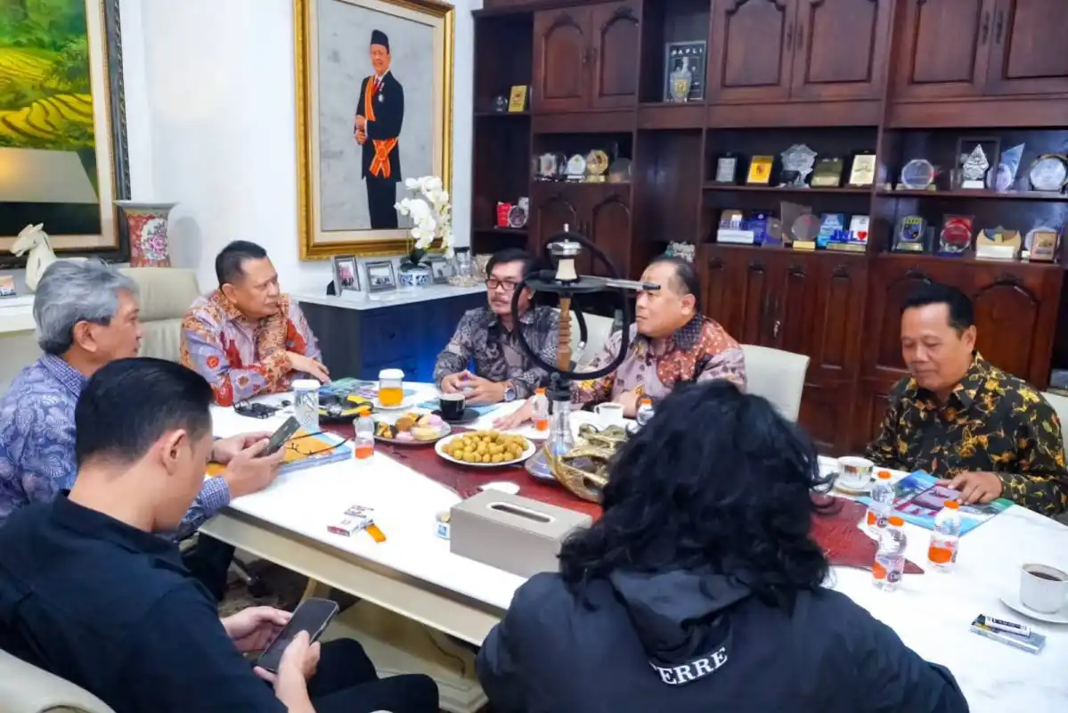Terima Rektor Universitas Perwira Purbalingga, Bamsoet Dorong Kampus Selaraskan Pendidikan dengan Kebutuhan Dunia Kerja