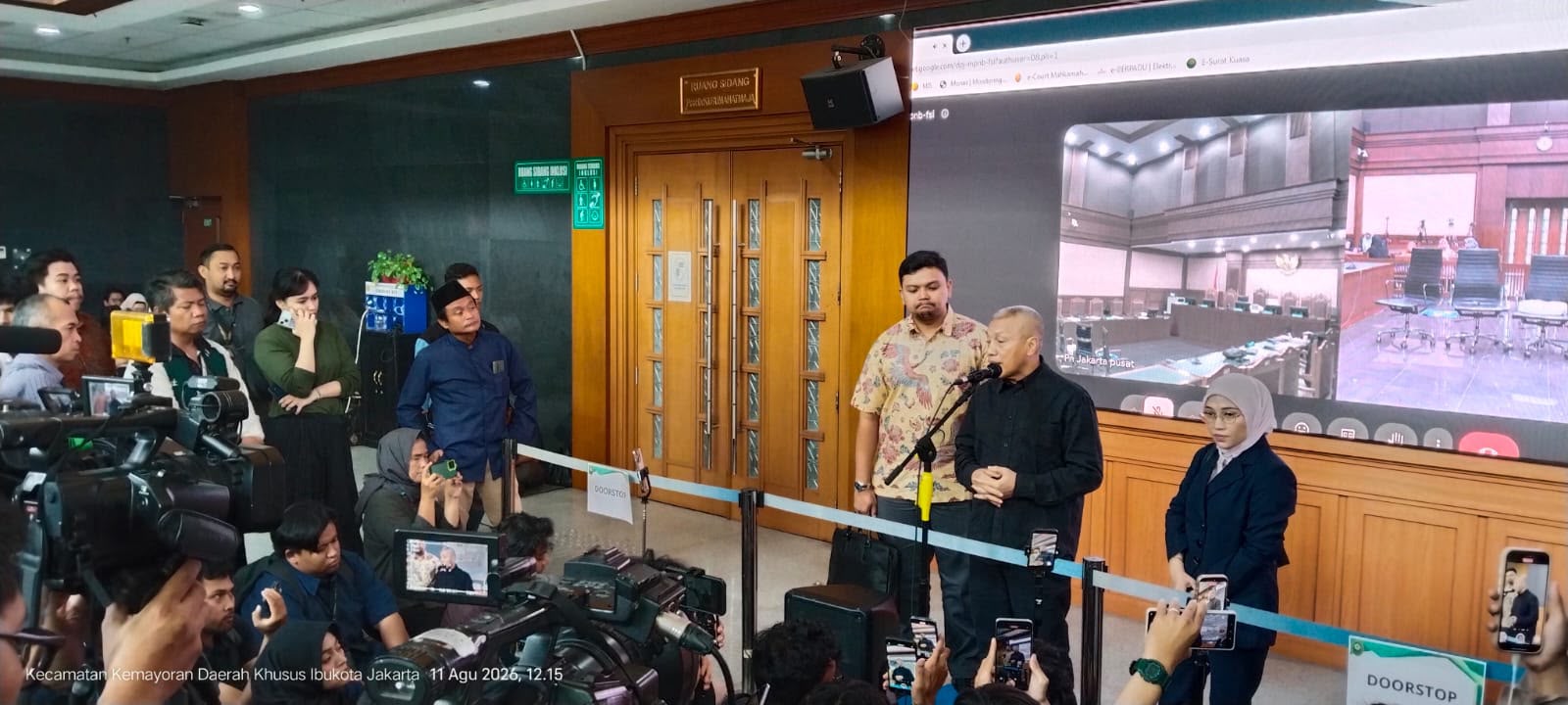 Sidang Kasus Kuota Haji Tambahan Digelar di PN Jakarta Pusat, Simpatisan Yaqut Turut Beri Dukungan