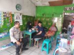 Bhabinkamtibmas Polsek Cikupa Sambangi Warung Warga, Serap Aspirasi dan Perkuat Kamtibmas