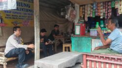 Aipda Reza Fajar A Sambangi Warbin, Serap Aspirasi Warga Desa Bojong Aipda Reza Fajar A Sambangi Warbin, Serap Aspirasi Warga Desa Bojong