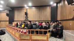 DPRD Kota Mojokerto Gelar Rapat Paripurna Dengarkan Pidato Kenegaraan Presiden RI Sambut HUT Ke-81 Kemerdekaan DPRD Kota Mojokerto Gelar Rapat Paripurna Dengarkan Pidato Kenegaraan Presiden RI Sambut HUT Ke-81 Kemerdekaan