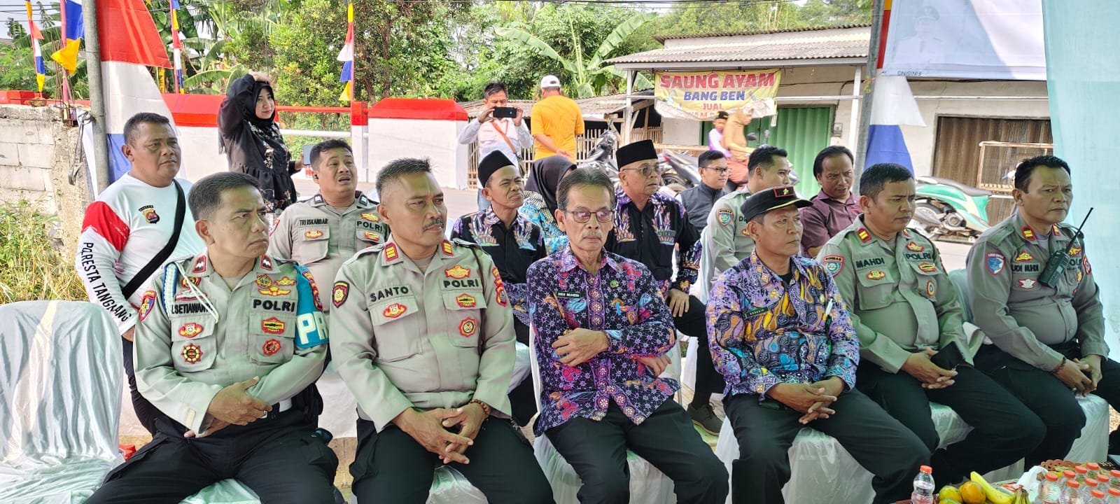 Jembatan Merah Putih Pasir Jaya Diresmikan Presiden RI, Polsek Cikupa Kawal Momentum Peningkatan Konektivitas Warga Jembatan Merah Putih Pasir Jaya Diresmikan Presiden RI, Polsek Cikupa Kawal Momentum Peningkatan Konektivitas Warga