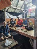 Polsek Cikupa Bersama Warga Laksanakan Ronda Siskamling, Perkuat Kamtibmas