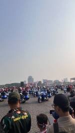 Kirab HUT Ke-81 RI dari Monas Menuju Istana Negara Diikuti Ratusan Personel, Ribuan Warga Antusias Menyaksikan
