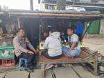 Warung Bhabinkamtibmas di Sukadamai, Aiptu Mukhsodin Serap Aspirasi Warga dan Perkuat Kamtibmas