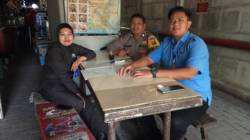 Aiptu Tri Iskandar Sambangi Warung Bhabinkamtibmas, Serap Aspirasi dan Perkuat Kamtibmas di Bitung Jaya Aiptu Tri Iskandar Sambangi Warung Bhabinkamtibmas, Serap Aspirasi dan Perkuat Kamtibmas di Bitung Jaya