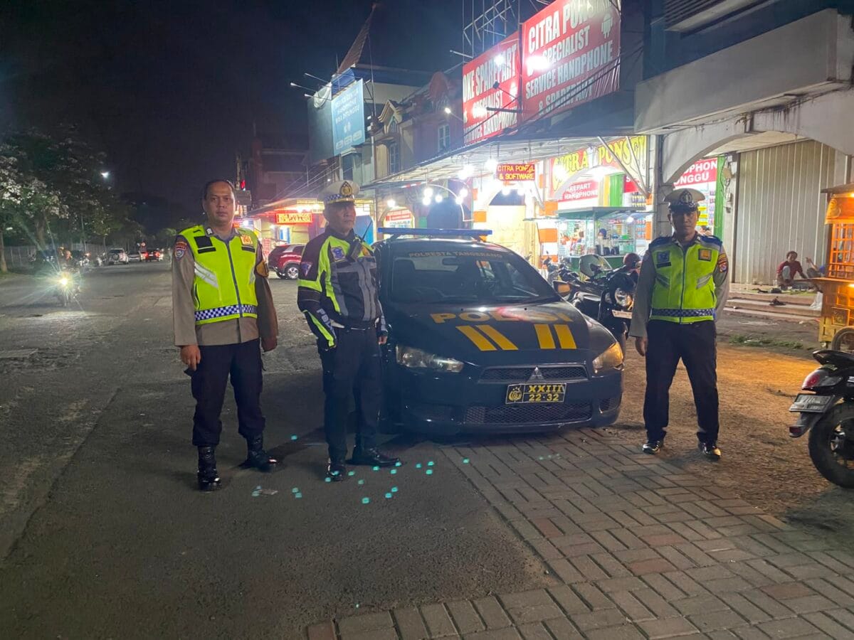 Polsek Cikupa Gelar Ops Cipkon KRYD, Kanit Lantas IPTU Udi Muhdi Pimpin Patroli Mobile Polsek Cikupa Gelar Ops Cipkon KRYD, Kanit Lantas IPTU Udi Muhdi Pimpin Patroli Mobile
