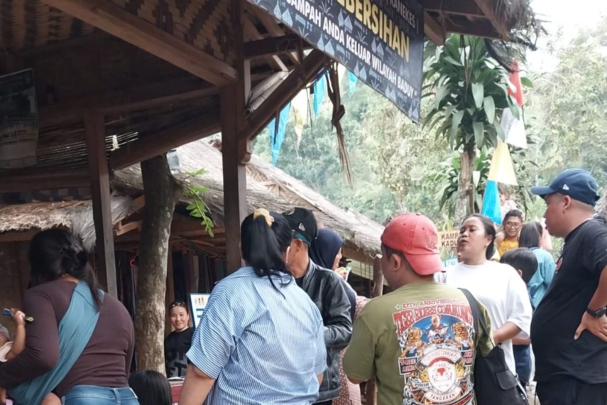 Semaraknya Kunjungan Wisatawan ke Permukiman Badui