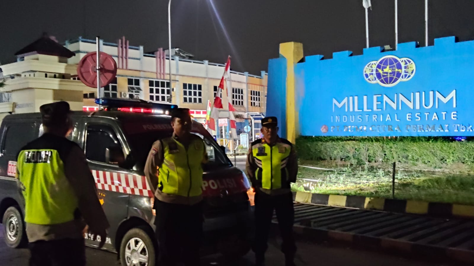 IPTU Mahdi Pimpin Patroli Malam, Sasar Kawasan Bizpoint hingga Millennium Cikupa