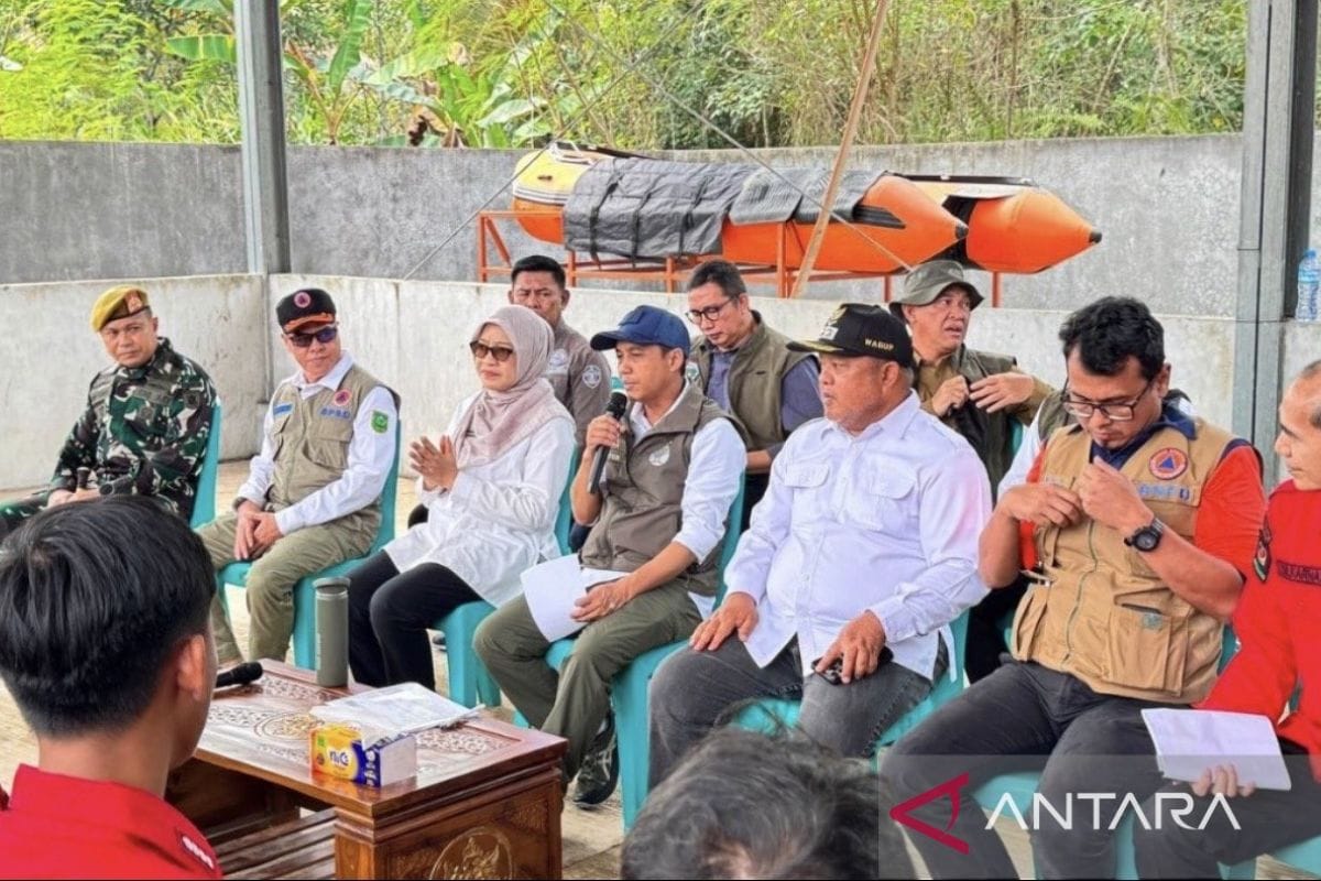 Menanggulangi Kebakaran Hutan dan Perlindungan Orangutan di Berau