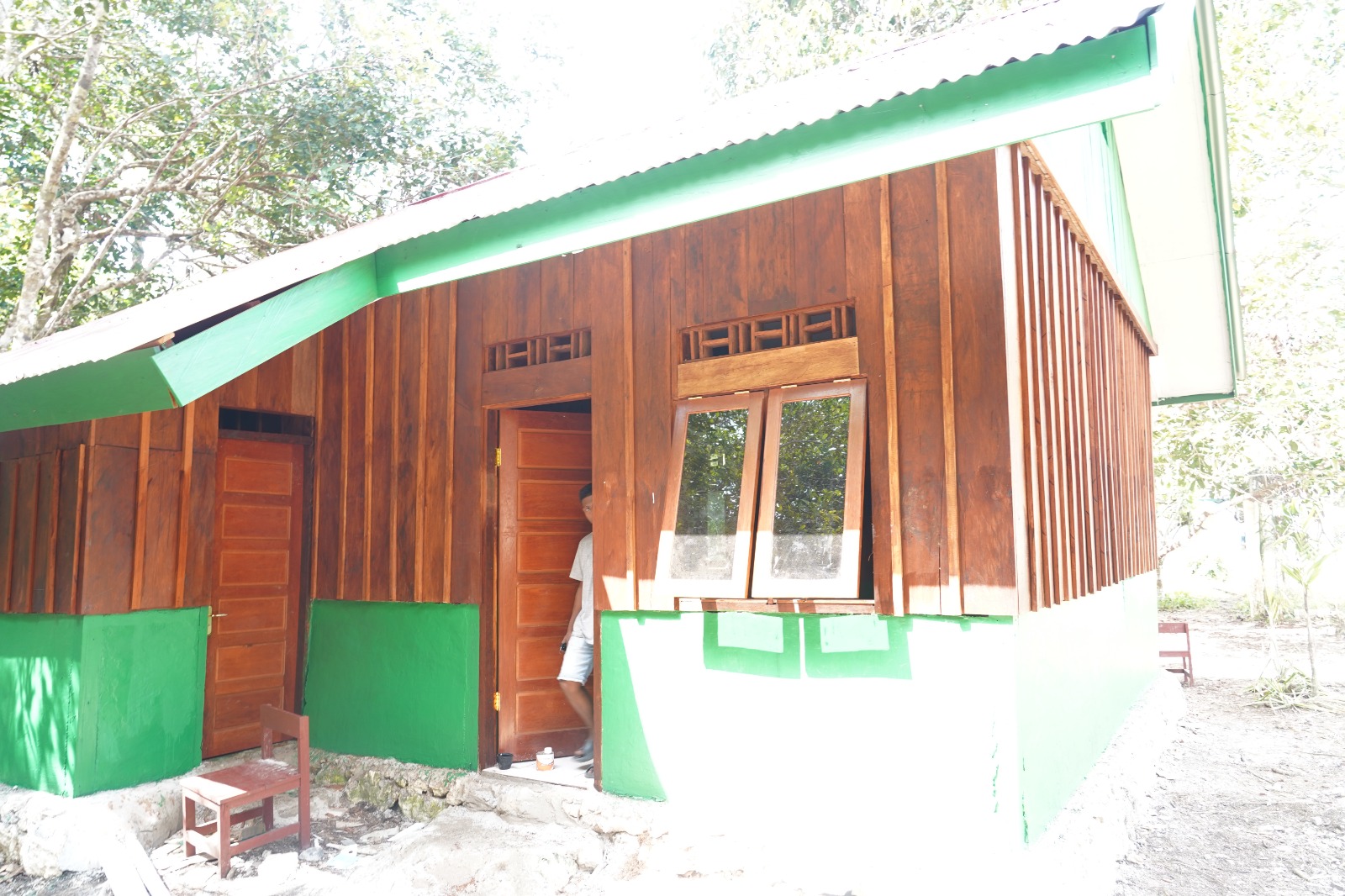 Rumah Impian Warga Kampung Sesor Rampung 100 Persen, Bukti Nyata TMMD Ke-129 Kodim 1807/Sorsel Rumah Impian Warga Kampung Sesor Rampung 100 Persen, Bukti Nyata TMMD Ke-129 Kodim 1807/Sorsel