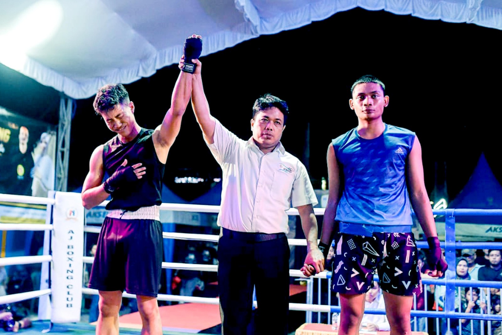 Prajurit Lanud Sjamsudin Noor, Prada Nelky Lian Mamma Sabet Medali Emas Maeraung Fight Tournament III 2026 Prajurit Lanud Sjamsudin Noor, Prada Nelky Lian Mamma Sabet Medali Emas Maeraung Fight Tournament III 2026