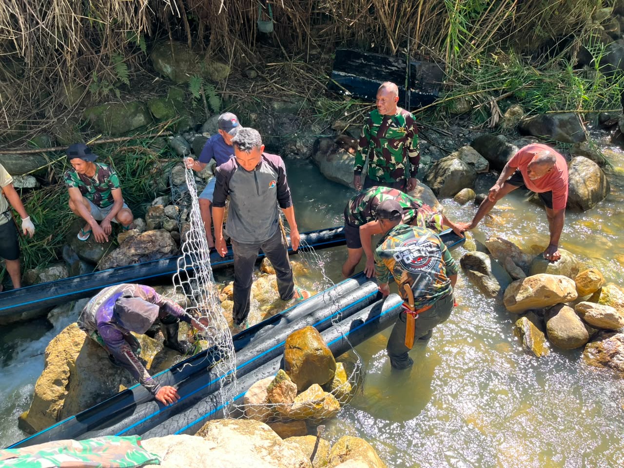 Karya Bakti Skala Besar Korem 172/PWY, Wujud Nyata Kehadiran TNI AD untuk Masyarakat Papua
