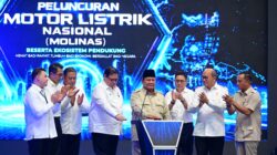 Panglima TNI Hadiri Peluncurkan Motor Listrik Nasional oleh Presiden RI Panglima TNI Hadiri Peluncurkan Motor Listrik Nasional oleh Presiden RI