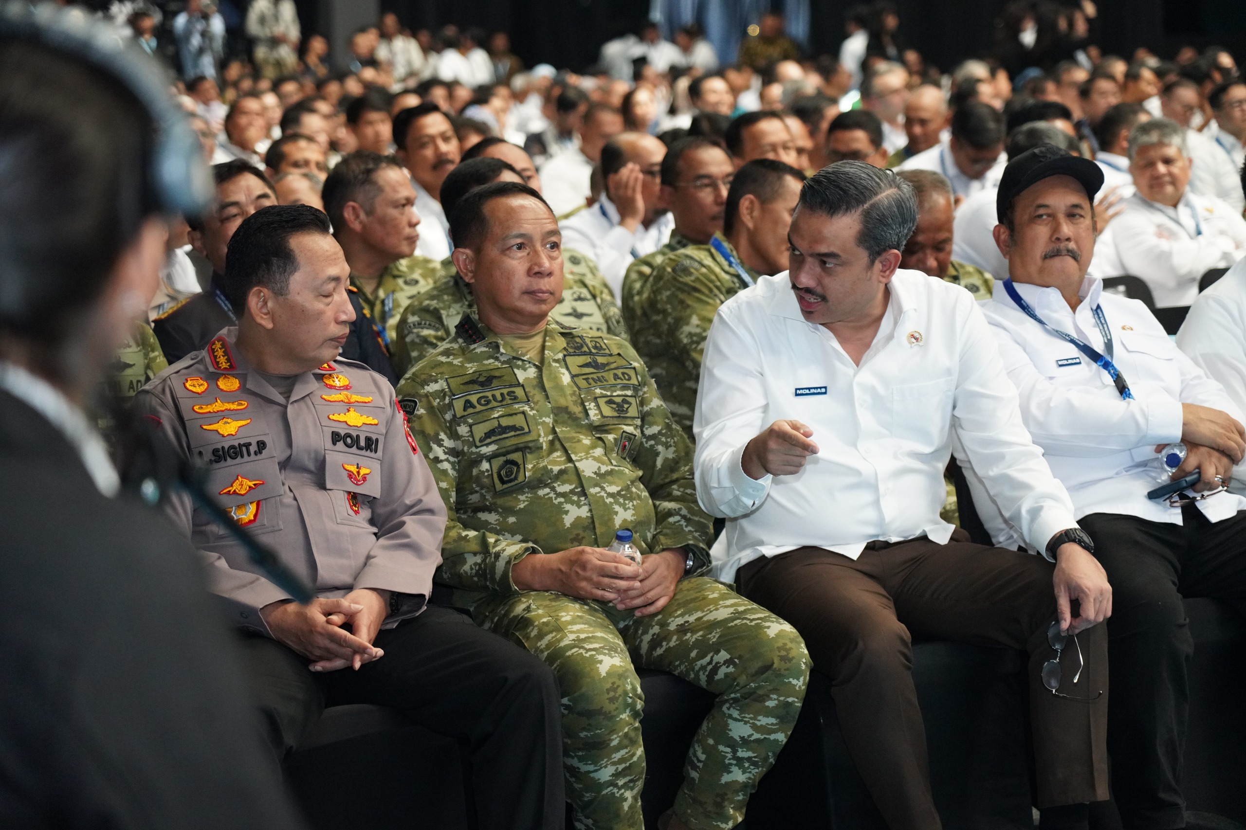Panglima TNI Hadiri Peluncurkan Motor Listrik Nasional oleh Presiden RI Panglima TNI Hadiri Peluncurkan Motor Listrik Nasional oleh Presiden RI