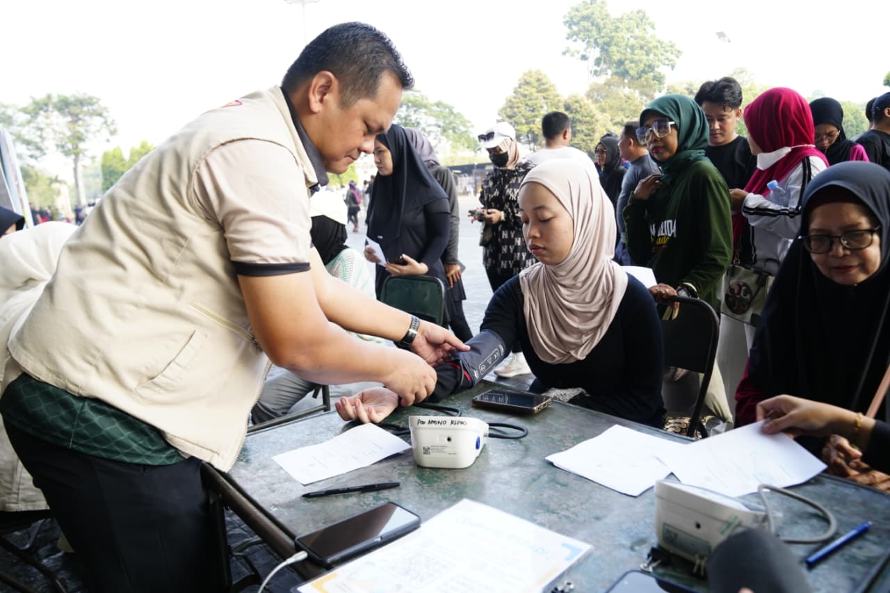 TNI Gelar Bhakti Kesehatan Gratis Sambut HUT ke-81 TNI