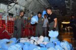 Hari Kesepuluh Penanganan Gempa NTT, TNI Salurkan 825,585 Ton Bantuan