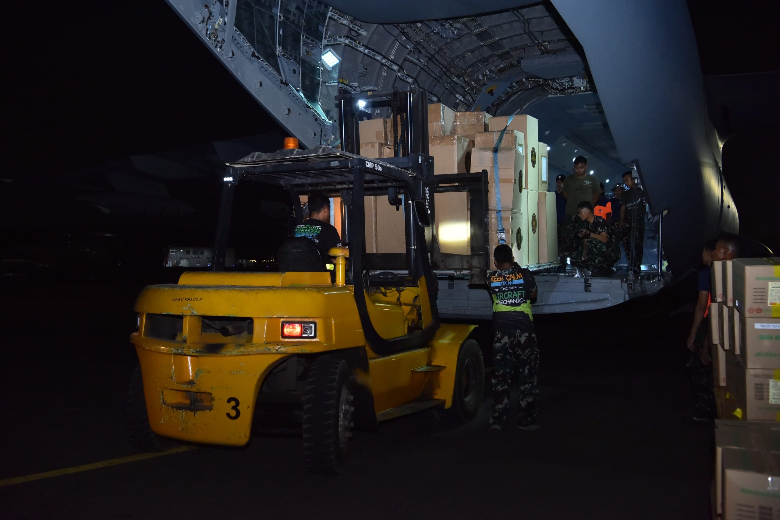 Hari Keempat Belas Penanganan Gempa NTT, TNI Salurkan 968,953 Ton Bantuan