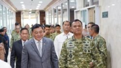 Wapang TNI Dampingi Menhan RI dalam Rapat Kerja Bersama Komisi I DPR RI
